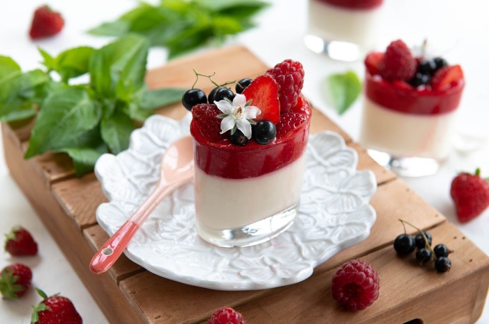 Panna Cotta Aux Fruits Rouges Recette De Dessert Facile 7066