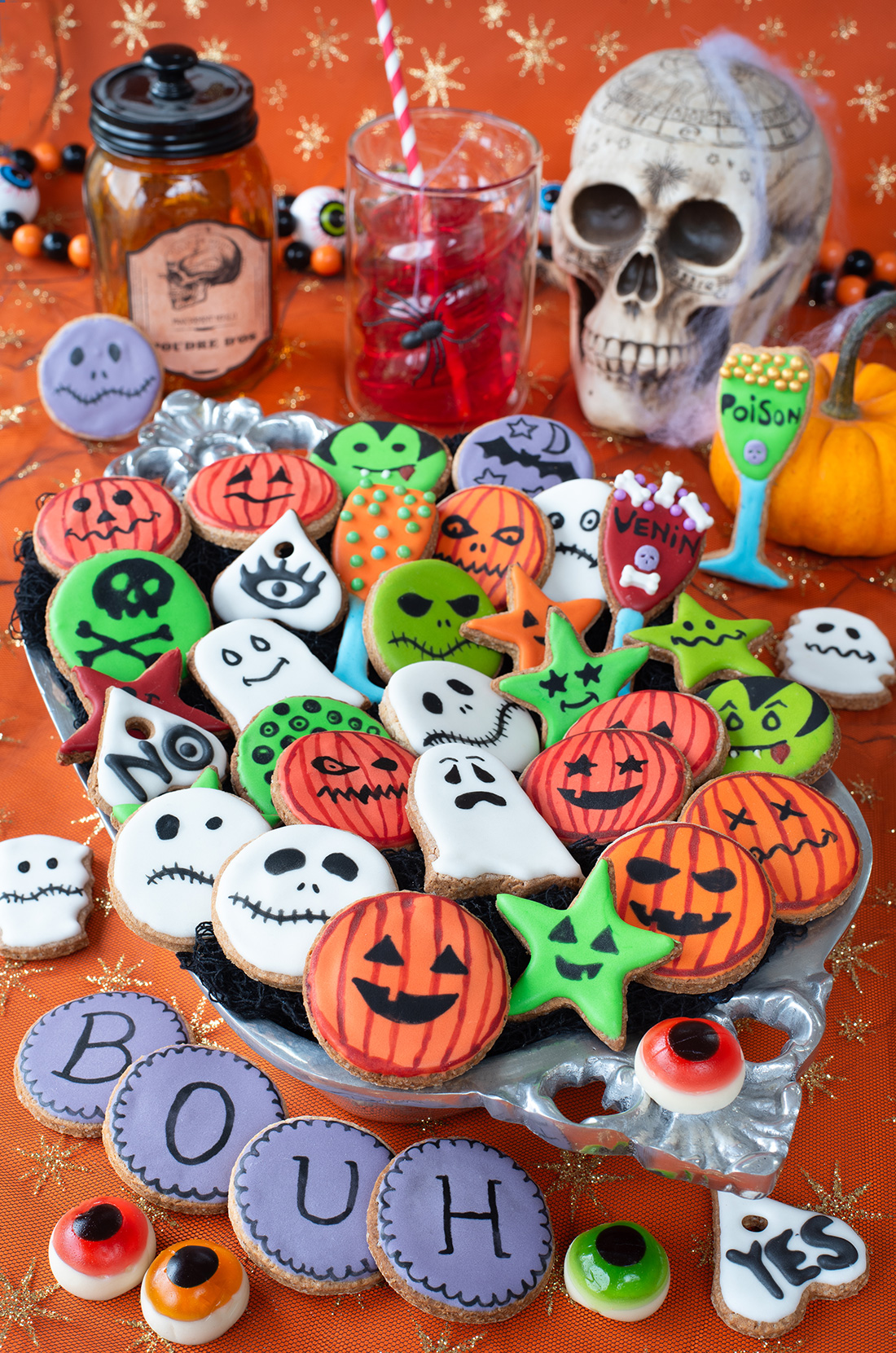 Biscuits décorés à la glace royale pour Halloween