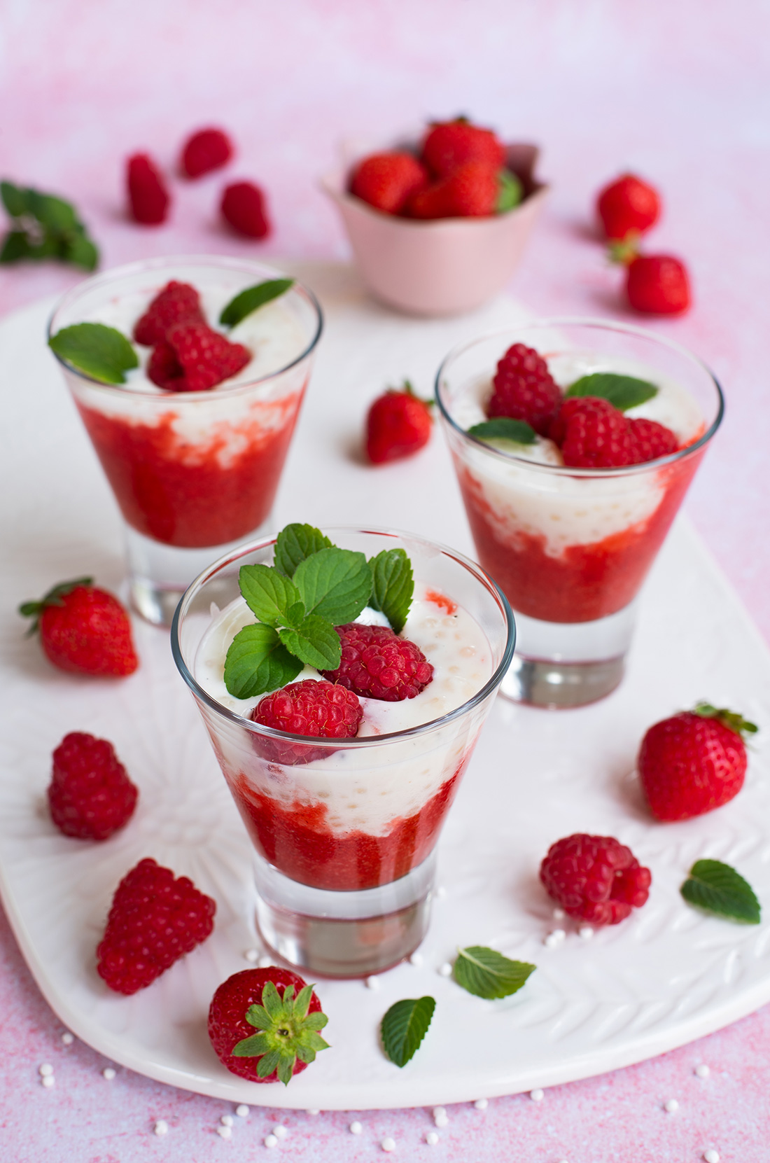 Perles du Japon, soupe de fraises et framboises