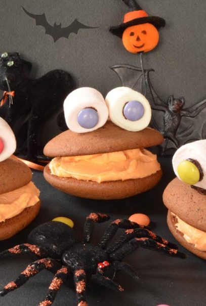 le whoopies monster, très facile à faire avec les enfants pour Halloween