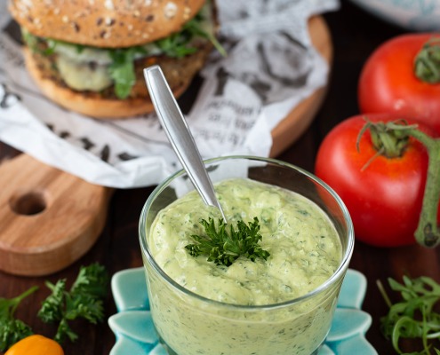 Délicieuse recette de mayonnaise végétale persil soja fait maison