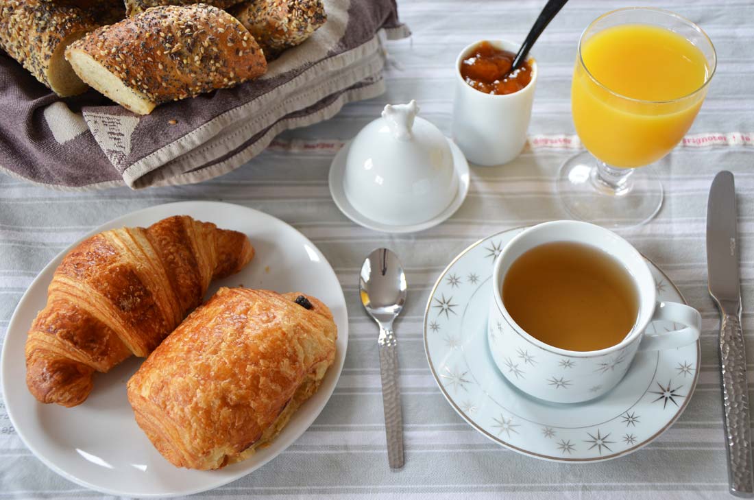 petit-déjeuner à la française