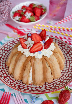 Charlotte aux fraises