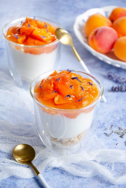 Recette de verrines yaourt grec abricots frais