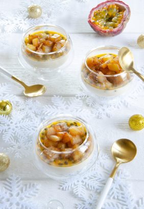 Panna cotta ananas rôti passion