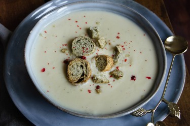 Recette de crème Dubarry au chou-fleur, un classique de la cuisine française