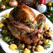Dinde de Noël aux marrons et aux olives de Nyons